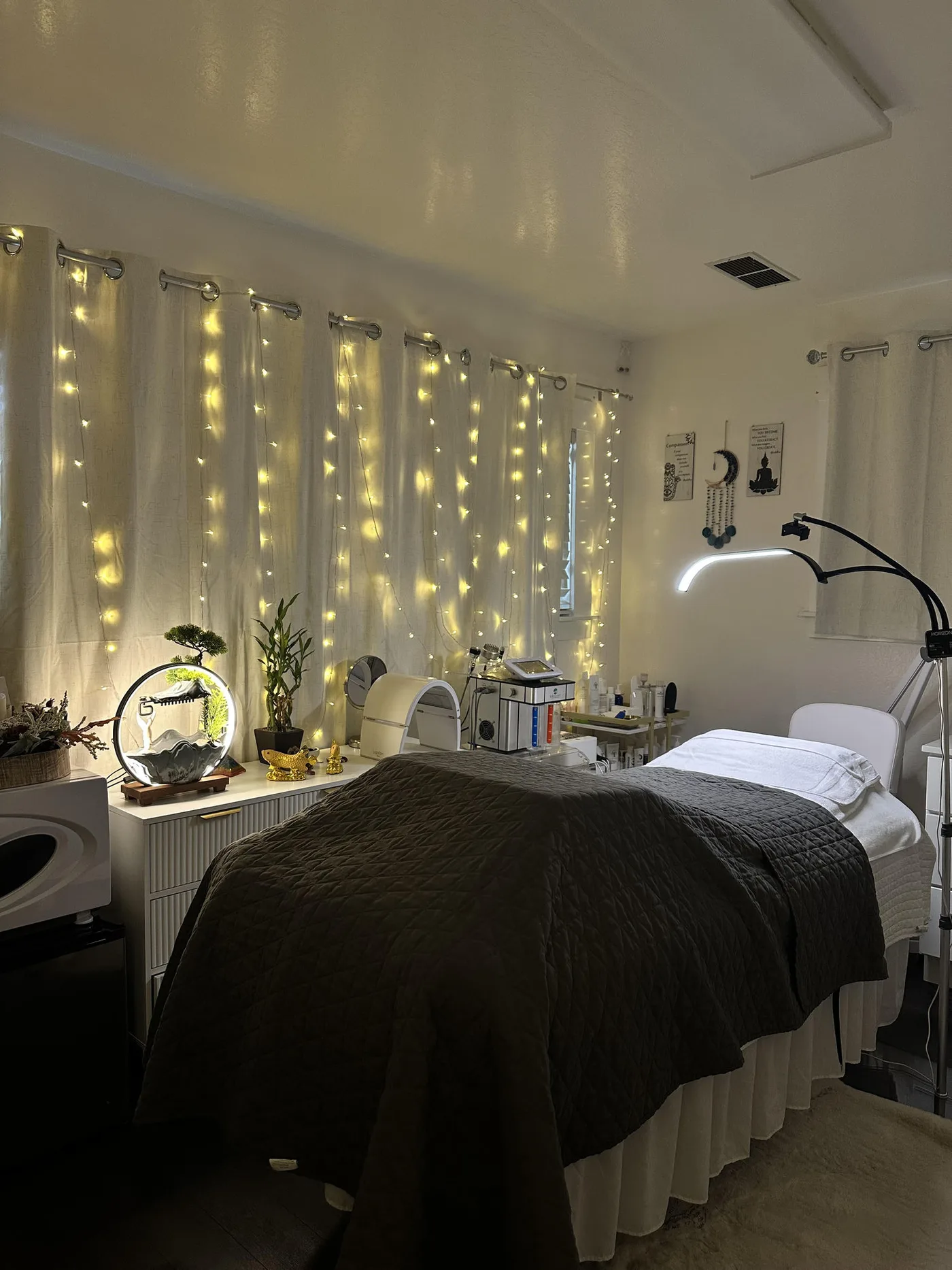 The private treatment room at SORA Skin & Ritual House in Peoria, Arizona